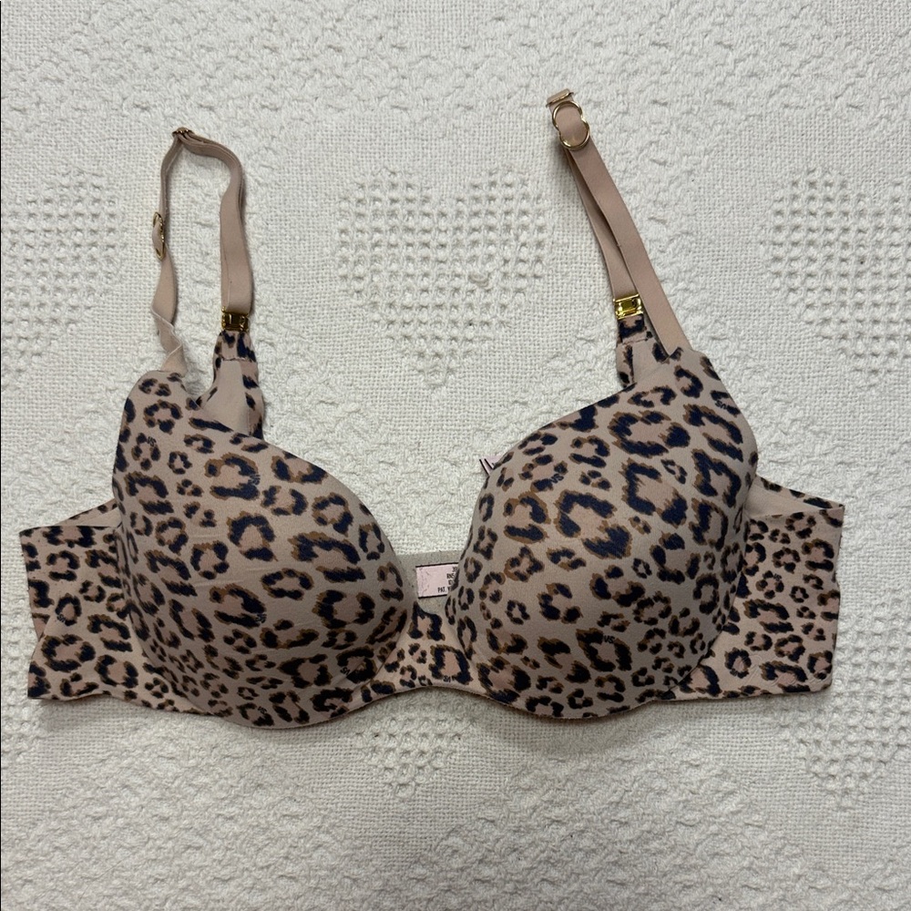 Victoria’s Secret Leopard Print Bra (34B)